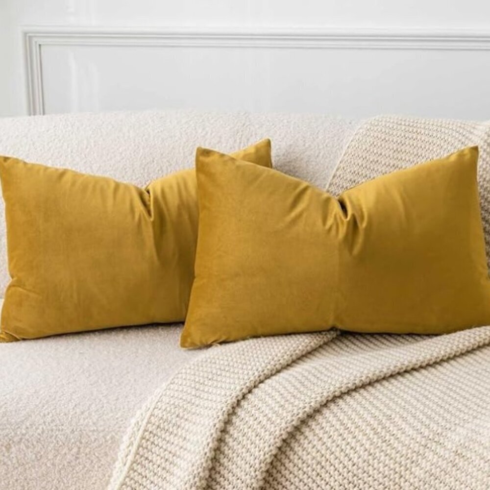 YELLOW SOFT VELVET THROW PILLOW COVERS
